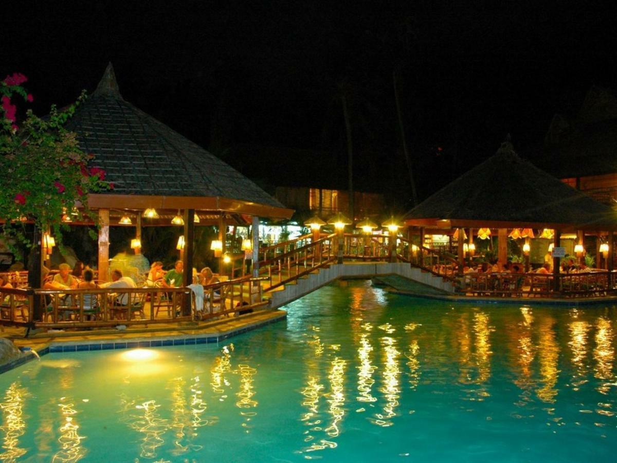 Coco Beach Island Resort Puerto Galera Exterior foto