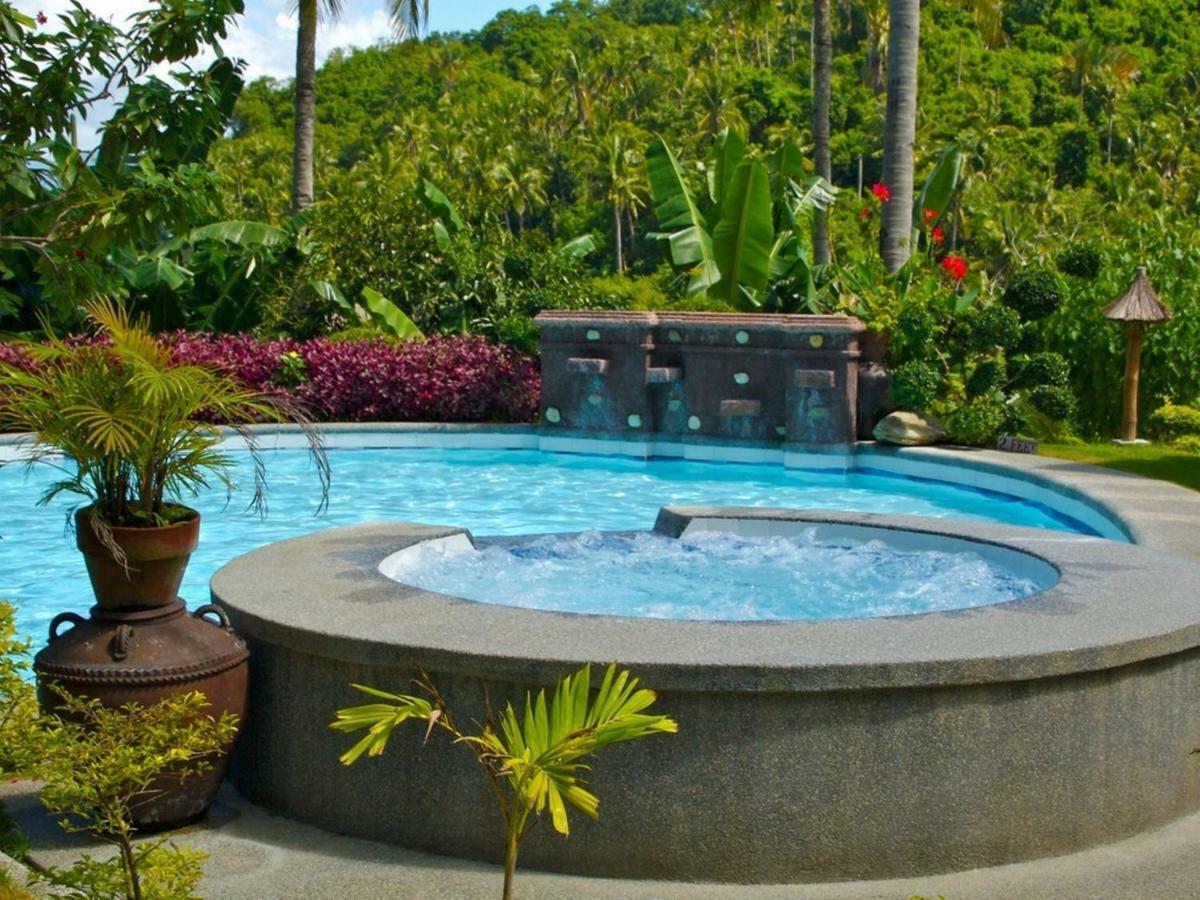 Coco Beach Island Resort Puerto Galera Exterior foto