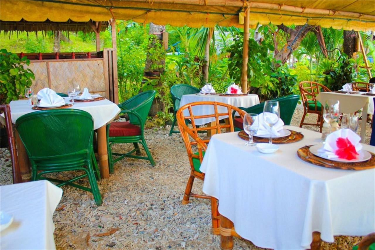 Coco Beach Island Resort Puerto Galera Exterior foto
