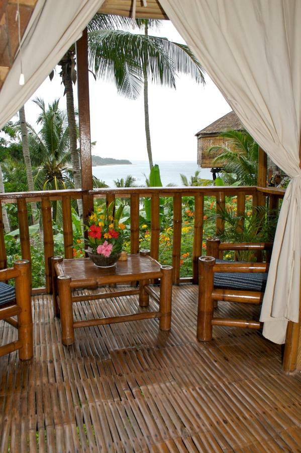 Coco Beach Island Resort Puerto Galera Exterior foto