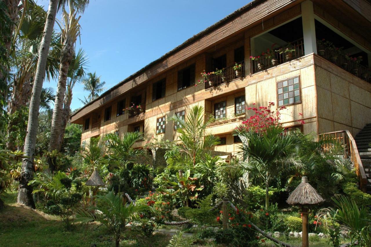 Coco Beach Island Resort Puerto Galera Exterior foto